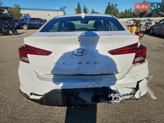 Сірий Хендай Елантра, об'ємом двигуна 2 л та пробігом 70 тис. км за 1500 $, фото 5 на Automoto.ua