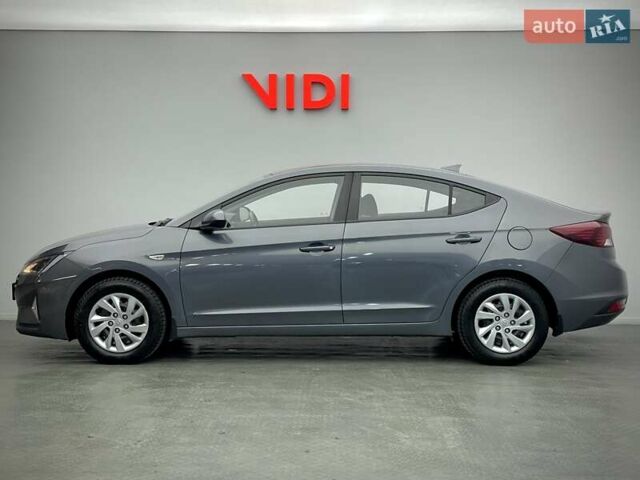 Серый Хендай Элантра, объемом двигателя 1.6 л и пробегом 94 тыс. км за 15754 $, фото 2 на Automoto.ua