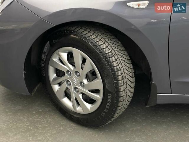 Серый Хендай Элантра, объемом двигателя 1.6 л и пробегом 94 тыс. км за 15754 $, фото 7 на Automoto.ua