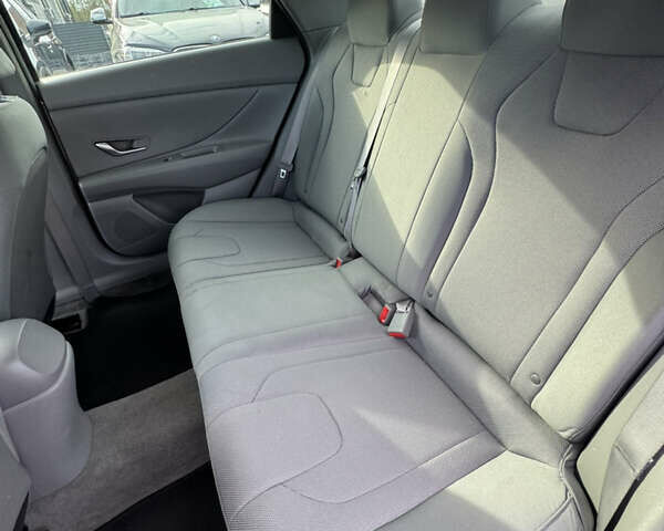 Хендай Элантра 2020 в Ивано-Франковске на Automoto.ua Серый Хендай Элантра, объемом двигателя 2 л и пробегом 113 тыс. км за 15000 $, фото 23 на Automoto.ua