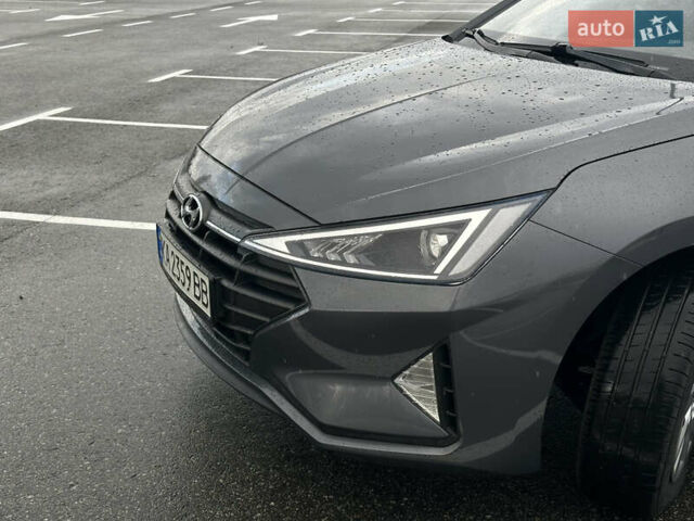 Хендай Элантра 2020 в Киеве на Automoto.ua Серый Хендай Элантра, объемом двигателя 1.59 л и пробегом 100 тыс. км за 13700 $, фото 13 на Automoto.ua