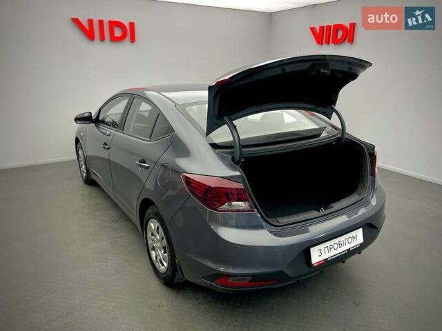 Серый Хендай Элантра, объемом двигателя 1.6 л и пробегом 94 тыс. км за 15754 $, фото 6 на Automoto.ua