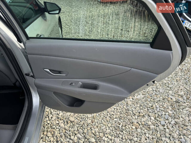 Хендай Элантра 2020 в Ивано-Франковске на Automoto.ua Серый Хендай Элантра, объемом двигателя 2 л и пробегом 113 тыс. км за 15000 $, фото 29 на Automoto.ua