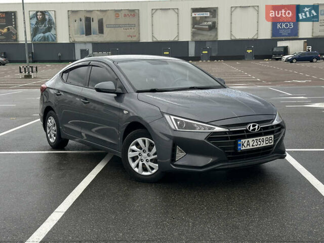 Хендай Элантра 2020 в Киеве на Automoto.ua Серый Хендай Элантра, объемом двигателя 1.59 л и пробегом 100 тыс. км за 13700 $, фото 2 на Automoto.ua