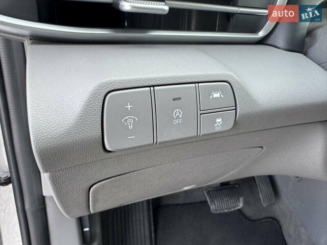 Хендай Элантра 2020 в Ивано-Франковске на Automoto.ua Серый Хендай Элантра, объемом двигателя 2 л и пробегом 113 тыс. км за 15000 $, фото 18 на Automoto.ua