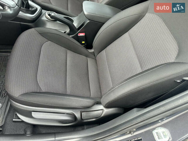 Хендай Элантра 2020 в Киеве на Automoto.ua Серый Хендай Элантра, объемом двигателя 1.59 л и пробегом 100 тыс. км за 13700 $, фото 23 на Automoto.ua