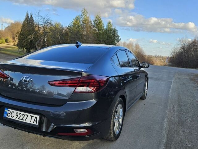 Серый Хендай Элантра, объемом двигателя 2 л и пробегом 85 тыс. км за 14450 $, фото 19 на Automoto.ua