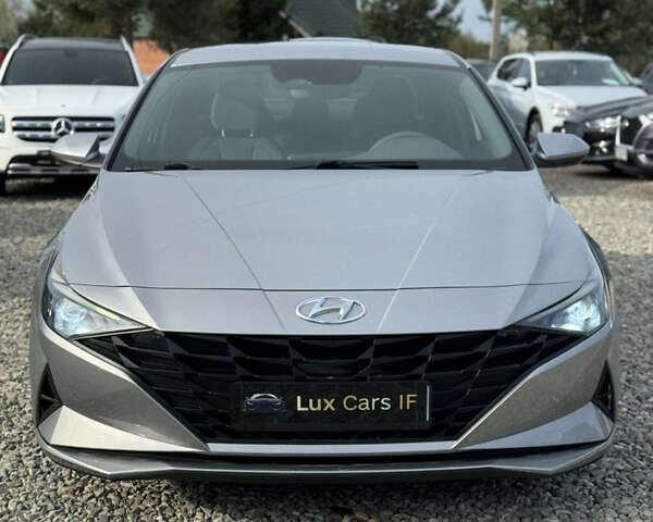 Хендай Элантра 2020 в Ивано-Франковске на Automoto.ua Серый Хендай Элантра, объемом двигателя 2 л и пробегом 113 тыс. км за 15000 $, фото 35 на Automoto.ua