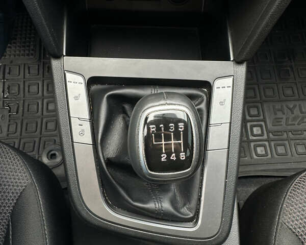 Хендай Элантра 2020 в Киеве на Automoto.ua Серый Хендай Элантра, объемом двигателя 1.59 л и пробегом 100 тыс. км за 13700 $, фото 19 на Automoto.ua