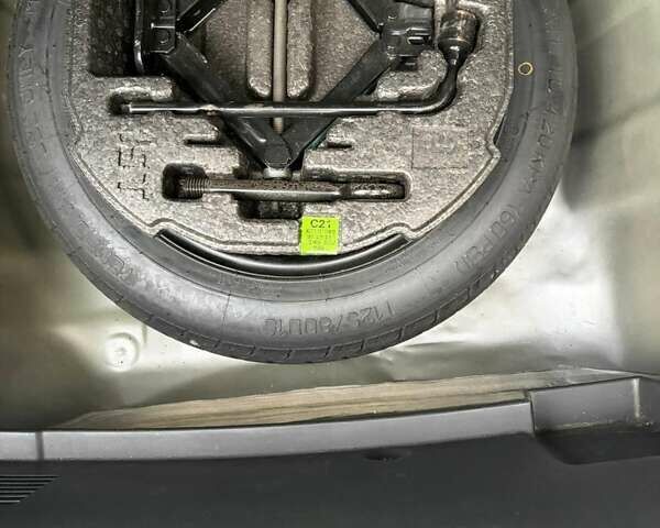 Сірий Хендай Елантра, об'ємом двигуна 2 л та пробігом 68 тис. км за 14900 $, фото 21 на Automoto.ua