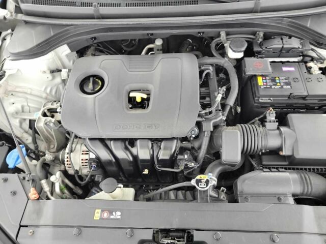 Серый Хендай Элантра, объемом двигателя 2 л и пробегом 53 тыс. км за 11800 $, фото 6 на Automoto.ua