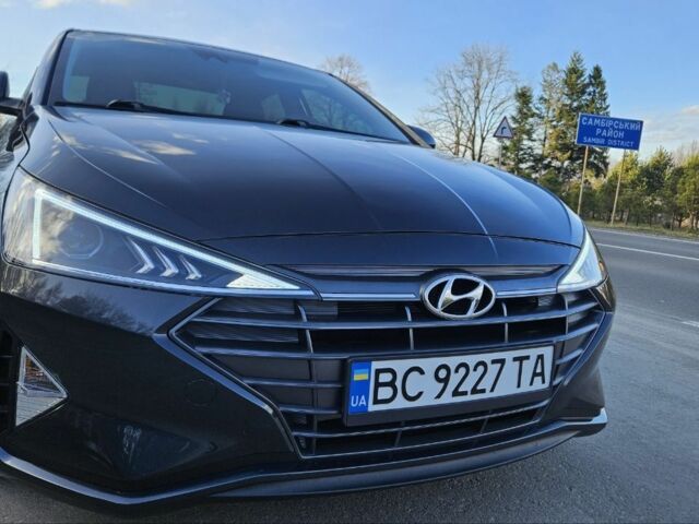 Серый Хендай Элантра, объемом двигателя 2 л и пробегом 85 тыс. км за 14450 $, фото 3 на Automoto.ua