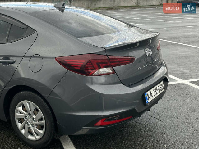 Хендай Элантра 2020 в Киеве на Automoto.ua Серый Хендай Элантра, объемом двигателя 1.59 л и пробегом 100 тыс. км за 13700 $, фото 10 на Automoto.ua