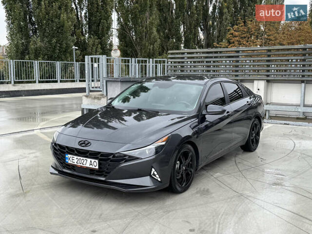 Серый Хендай Элантра, объемом двигателя 2 л и пробегом 68 тыс. км за 18900 $, фото 11 на Automoto.ua