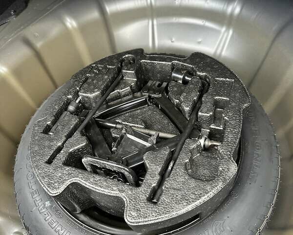 Серый Хендай Элантра, объемом двигателя 2 л и пробегом 66 тыс. км за 14900 $, фото 14 на Automoto.ua