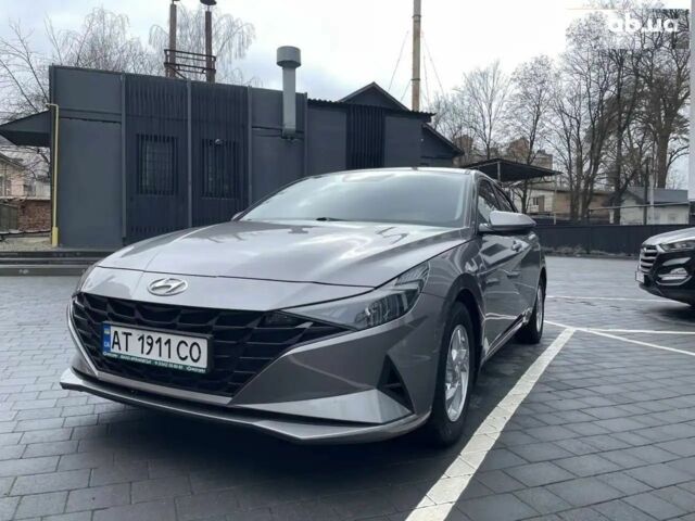Серый Хендай Элантра, объемом двигателя 1.6 л и пробегом 56 тыс. км за 7200 $, фото 4 на Automoto.ua