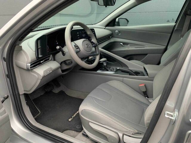 Сірий Хендай Елантра, об'ємом двигуна 2 л та пробігом 69 тис. км за 4900 $, фото 8 на Automoto.ua