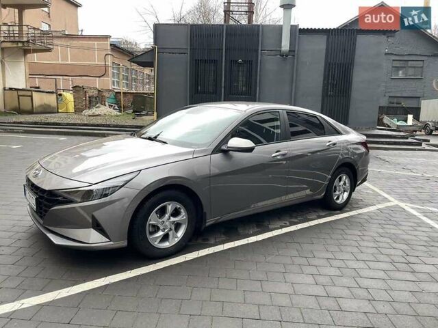 Серый Хендай Элантра, объемом двигателя 1.59 л и пробегом 45 тыс. км за 17800 $, фото 5 на Automoto.ua