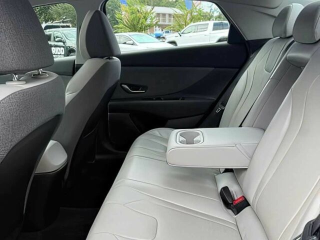 Сірий Хендай Елантра, об'ємом двигуна 2 л та пробігом 20 тис. км за 9900 $, фото 8 на Automoto.ua