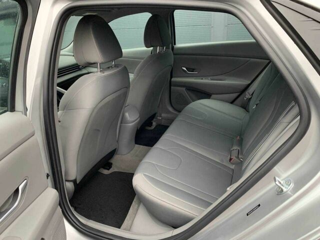 Сірий Хендай Елантра, об'ємом двигуна 2 л та пробігом 69 тис. км за 4900 $, фото 9 на Automoto.ua