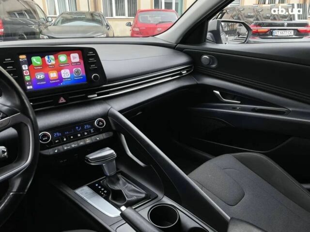 Серый Хендай Элантра, объемом двигателя 1.6 л и пробегом 56 тыс. км за 7200 $, фото 3 на Automoto.ua