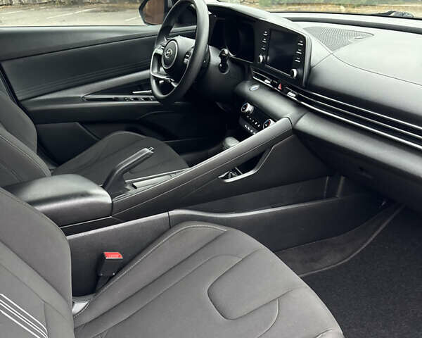 Серый Хендай Элантра, объемом двигателя 2 л и пробегом 135 тыс. км за 17200 $, фото 27 на Automoto.ua