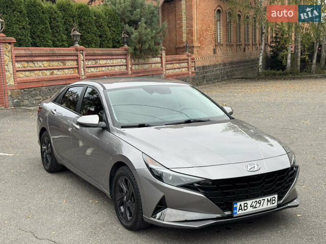 Серый Хендай Элантра, объемом двигателя 2 л и пробегом 135 тыс. км за 17200 $, фото 5 на Automoto.ua