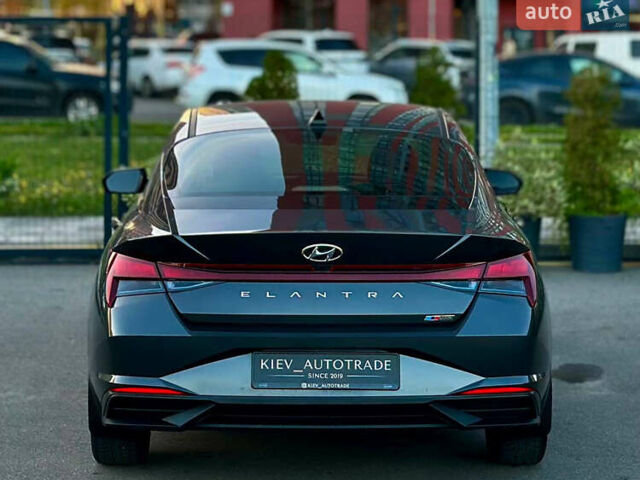 Серый Хендай Элантра, объемом двигателя 2 л и пробегом 118 тыс. км за 18800 $, фото 8 на Automoto.ua