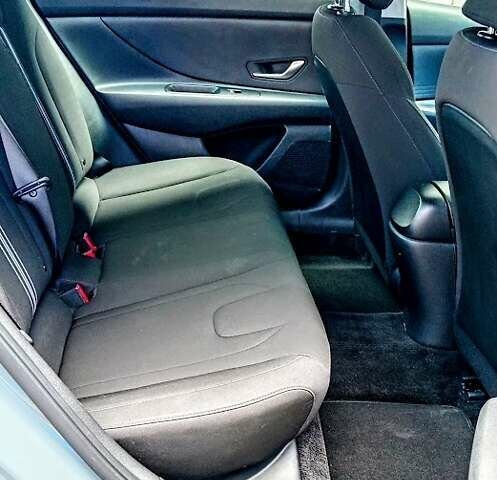 Серый Хендай Элантра, объемом двигателя 2 л и пробегом 68 тыс. км за 19970 $, фото 9 на Automoto.ua