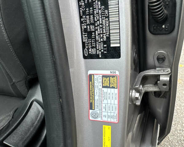 Сірий Хендай Елантра, об'ємом двигуна 2 л та пробігом 135 тис. км за 16700 $, фото 35 на Automoto.ua