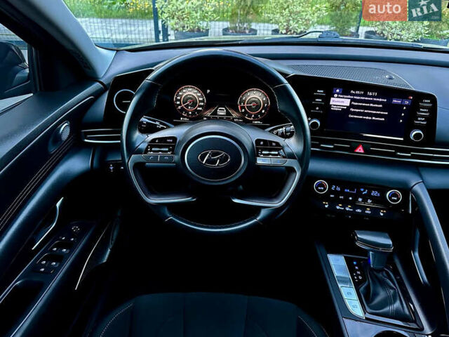 Серый Хендай Элантра, объемом двигателя 2 л и пробегом 118 тыс. км за 18800 $, фото 32 на Automoto.ua