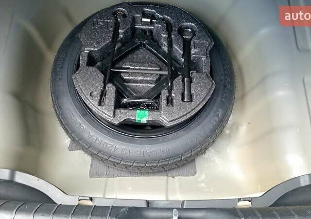 Серый Хендай Элантра, объемом двигателя 2 л и пробегом 68 тыс. км за 19970 $, фото 12 на Automoto.ua