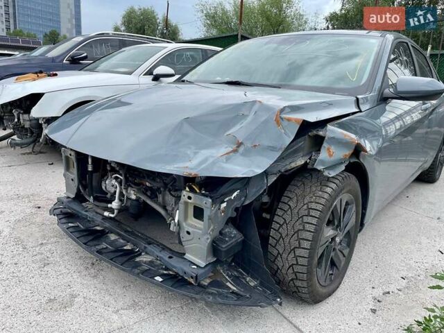 Серый Хендай Элантра, объемом двигателя 2 л и пробегом 83 тыс. км за 8200 $, фото 2 на Automoto.ua