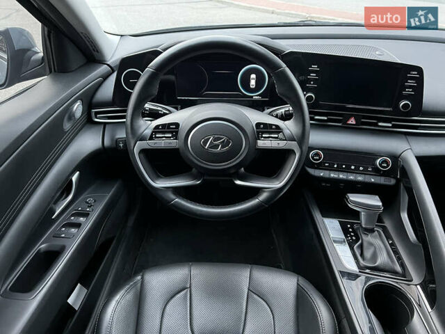 Серый Хендай Элантра, объемом двигателя 1.58 л и пробегом 65 тыс. км за 18999 $, фото 41 на Automoto.ua