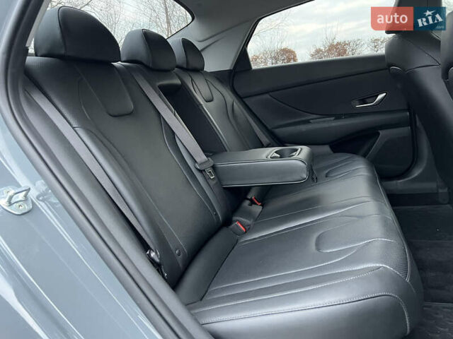 Серый Хендай Элантра, объемом двигателя 1.58 л и пробегом 65 тыс. км за 18999 $, фото 54 на Automoto.ua