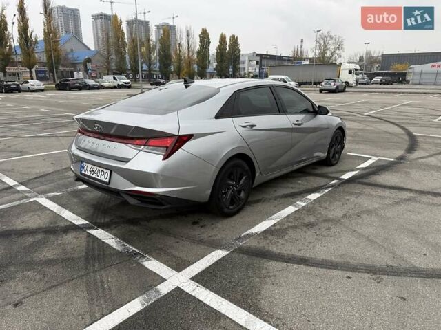 Сірий Хендай Елантра, об'ємом двигуна 2 л та пробігом 120 тис. км за 14900 $, фото 1 на Automoto.ua