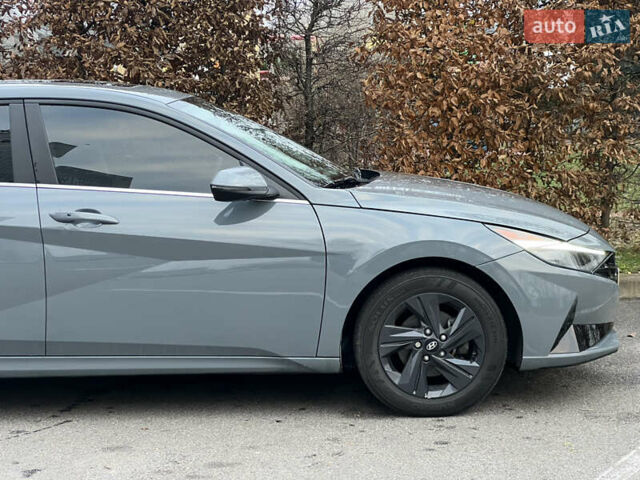 Серый Хендай Элантра, объемом двигателя 1.58 л и пробегом 65 тыс. км за 18999 $, фото 12 на Automoto.ua