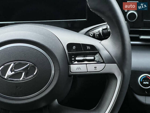 Серый Хендай Элантра, объемом двигателя 1.58 л и пробегом 65 тыс. км за 18999 $, фото 44 на Automoto.ua
