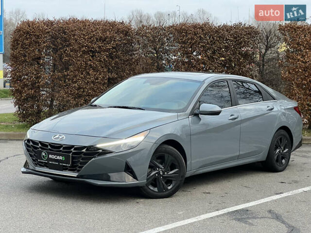 Серый Хендай Элантра, объемом двигателя 1.58 л и пробегом 65 тыс. км за 18999 $, фото 8 на Automoto.ua
