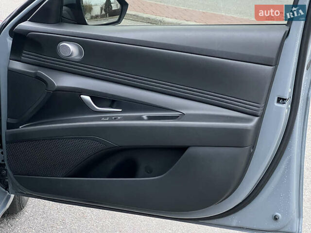 Серый Хендай Элантра, объемом двигателя 1.58 л и пробегом 65 тыс. км за 18999 $, фото 55 на Automoto.ua