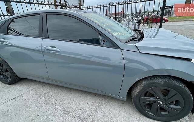 Серый Хендай Элантра, объемом двигателя 2 л и пробегом 83 тыс. км за 7800 $, фото 14 на Automoto.ua
