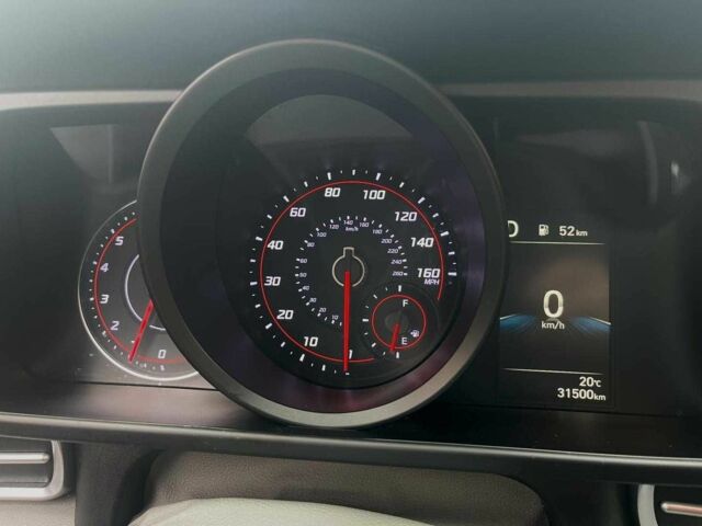 Хендай Элантра 2023 в Киеве на Automoto.ua Серый Хендай Элантра, объемом двигателя 2 л и пробегом 31 тыс. км за 14500 $, фото 10 на Automoto.ua