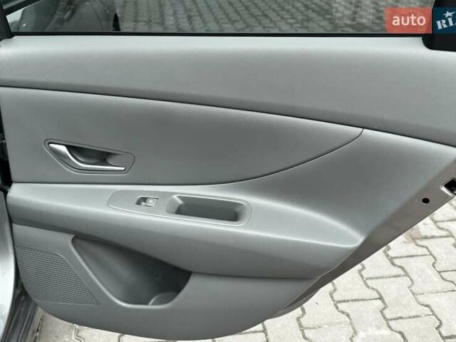 Серый Хендай Элантра, объемом двигателя 2 л и пробегом 30 тыс. км за 18999 $, фото 68 на Automoto.ua