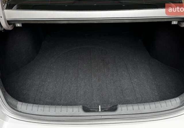 Серый Хендай Элантра, объемом двигателя 2 л и пробегом 30 тыс. км за 18999 $, фото 52 на Automoto.ua