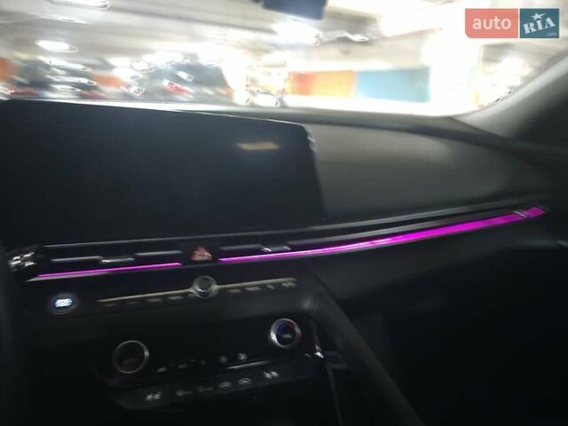 Сірий Хендай Елантра, об'ємом двигуна 1.6 л та пробігом 36 тис. км за 21000 $, фото 38 на Automoto.ua