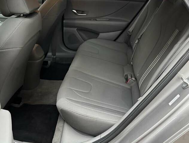 Серый Хендай Элантра, объемом двигателя 2 л и пробегом 30 тыс. км за 18999 $, фото 59 на Automoto.ua