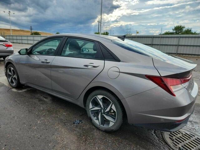 Серый Хендай Элантра, объемом двигателя 2 л и пробегом 45 тыс. км за 3600 $, фото 1 на Automoto.ua