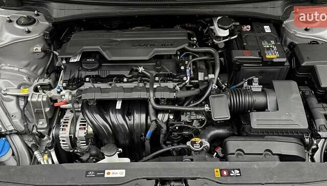 Серый Хендай Элантра, объемом двигателя 2 л и пробегом 30 тыс. км за 18999 $, фото 49 на Automoto.ua