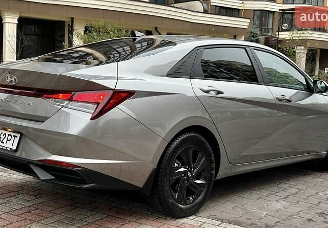 Серый Хендай Элантра, объемом двигателя 2 л и пробегом 30 тыс. км за 18999 $, фото 17 на Automoto.ua