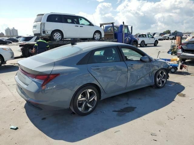 Сірий Хендай Елантра, об'ємом двигуна 2 л та пробігом 58 тис. км за 14500 $, фото 4 на Automoto.ua